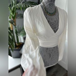 NWOT Forever 21 Tie-Back Balloon-Sleeve Top Ivory XS